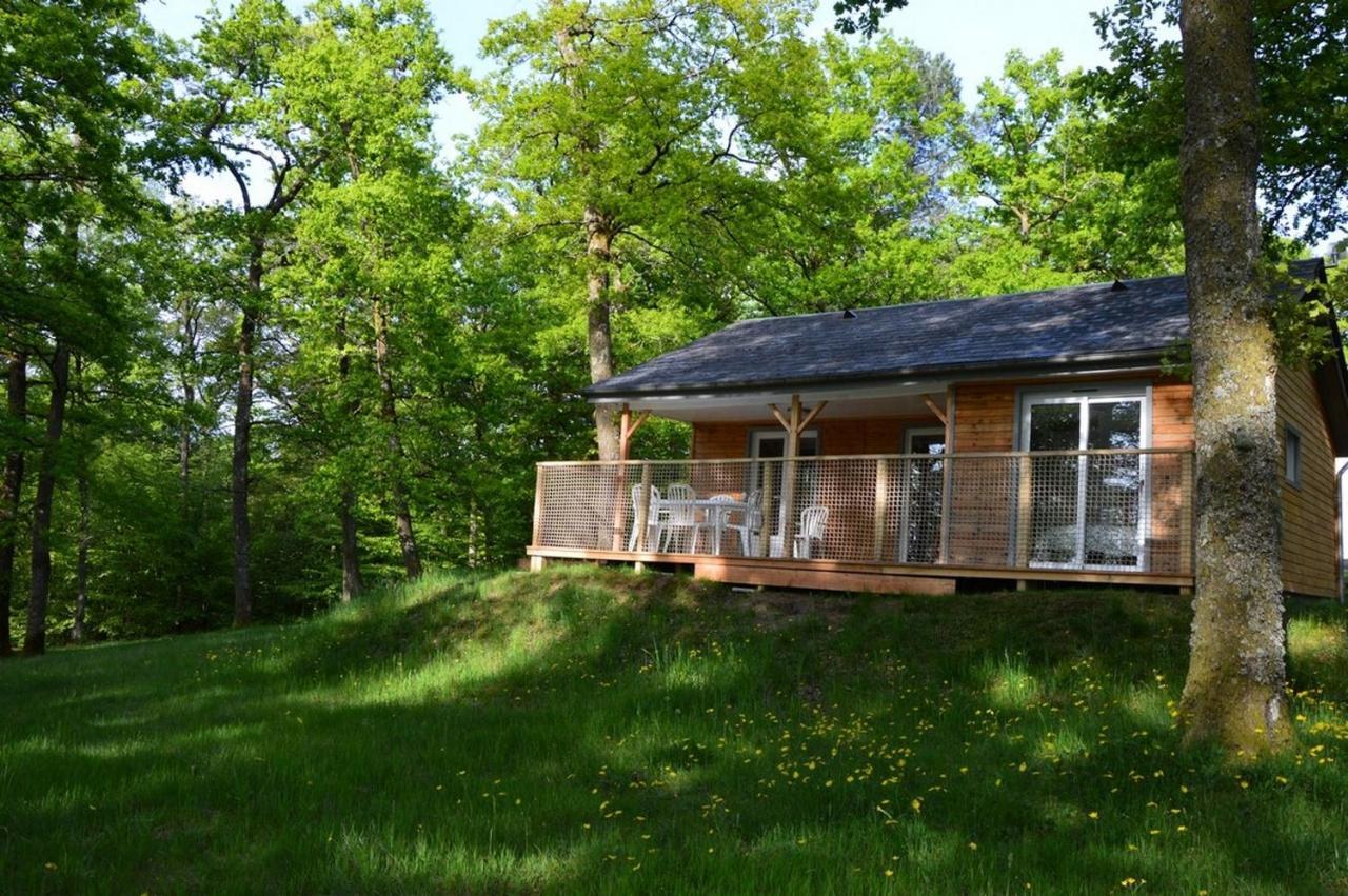Отель Domaine Des Etangs De Taysse Espagnac Экстерьер фото