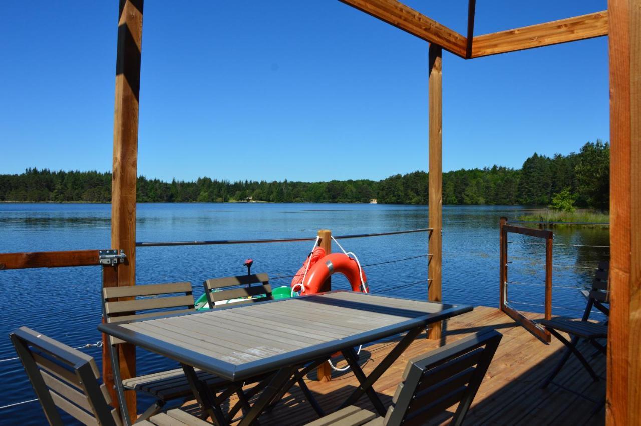Отель Domaine Des Etangs De Taysse Espagnac Экстерьер фото